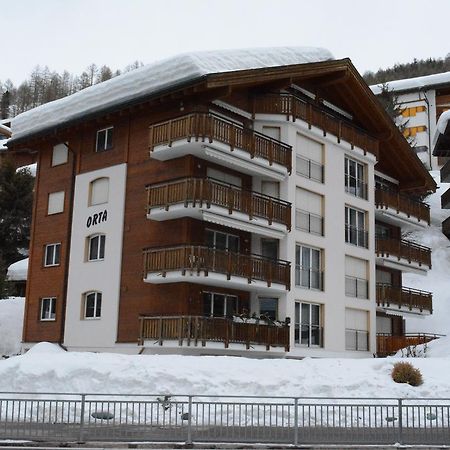 Haus Orta Apartment เซอร์แมท ภายนอก รูปภาพ